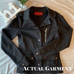 Medium Weight Black Blazer/Jacket w/Skull Detail